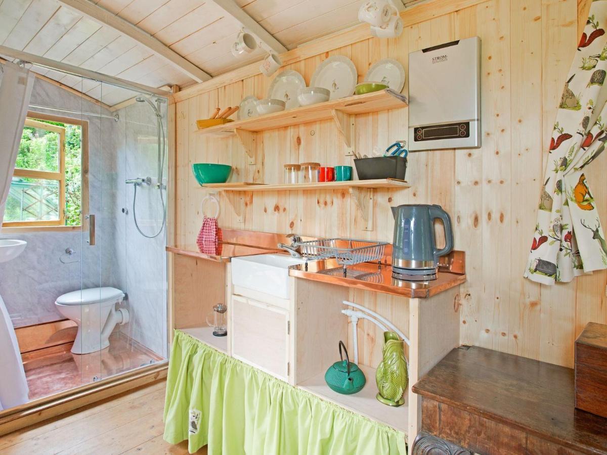 Hill View Holiday Home With Garden Taunton Esterno foto