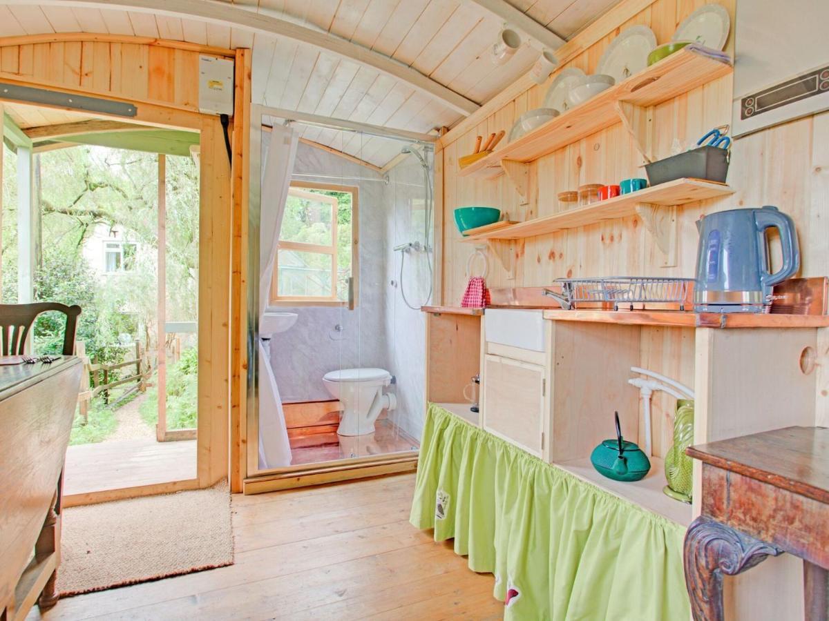 Hill View Holiday Home With Garden Taunton Esterno foto