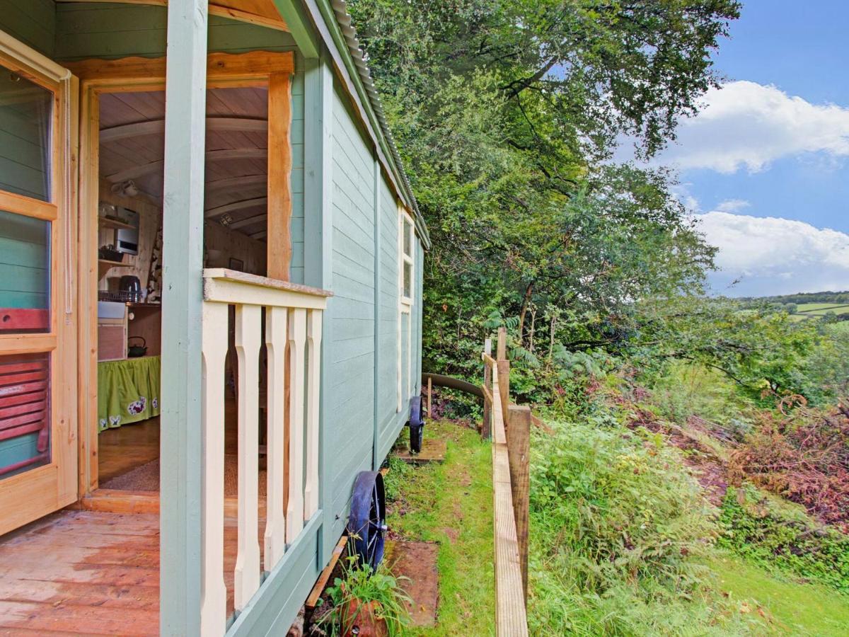 Hill View Holiday Home With Garden Taunton Esterno foto