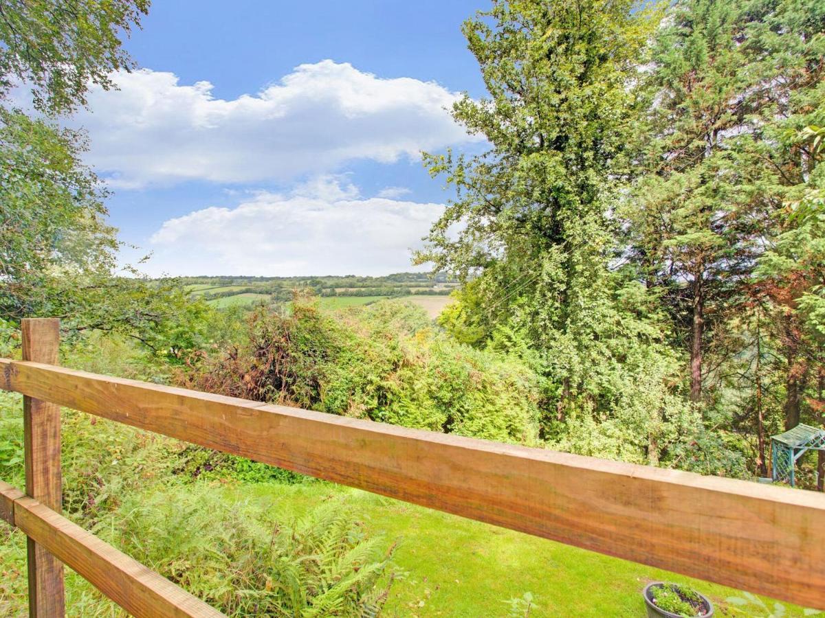 Hill View Holiday Home With Garden Taunton Esterno foto